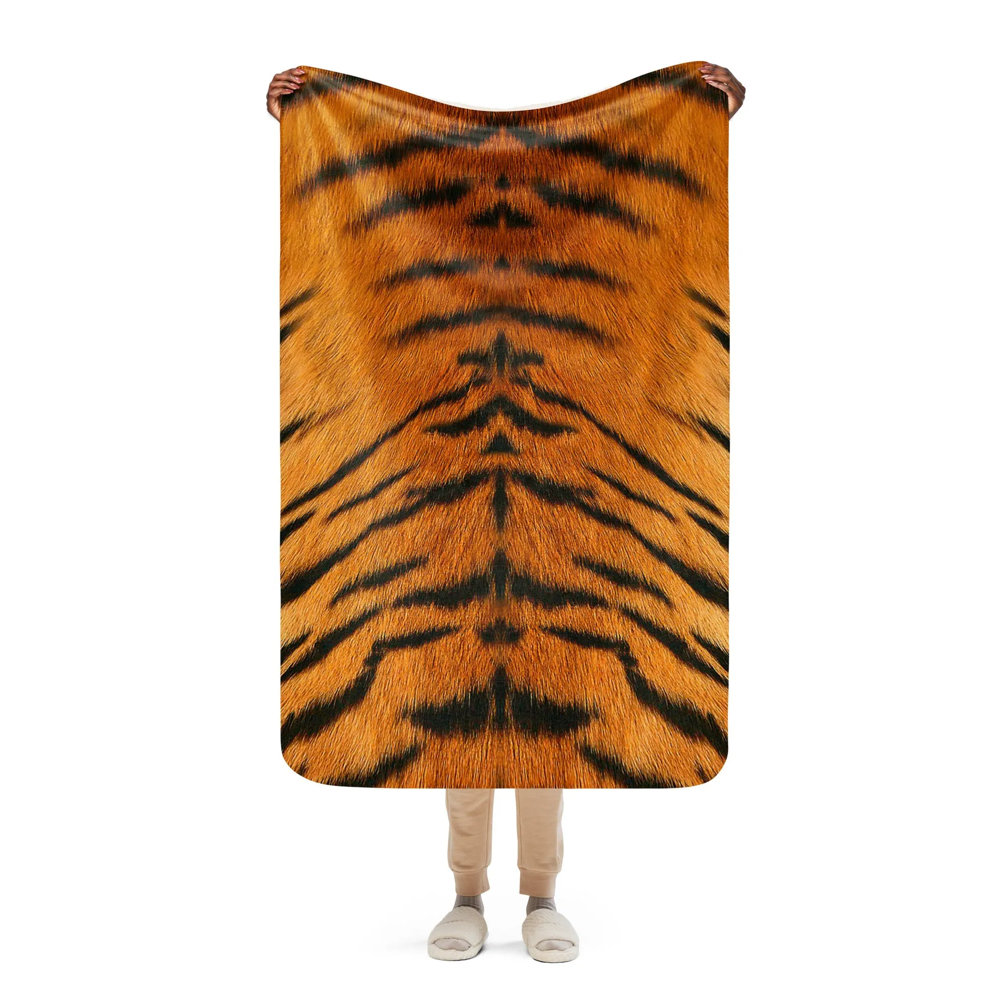 Cozy Tiger Print Sherpa blanket lioness-love