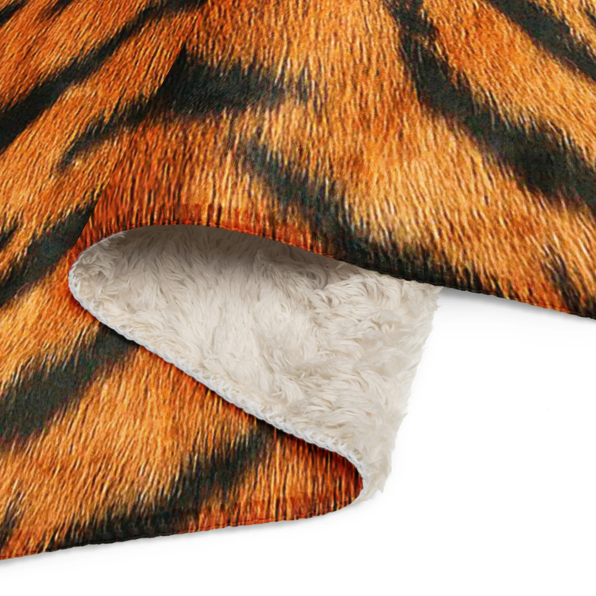 Cozy Tiger Print Sherpa blanket lioness-love