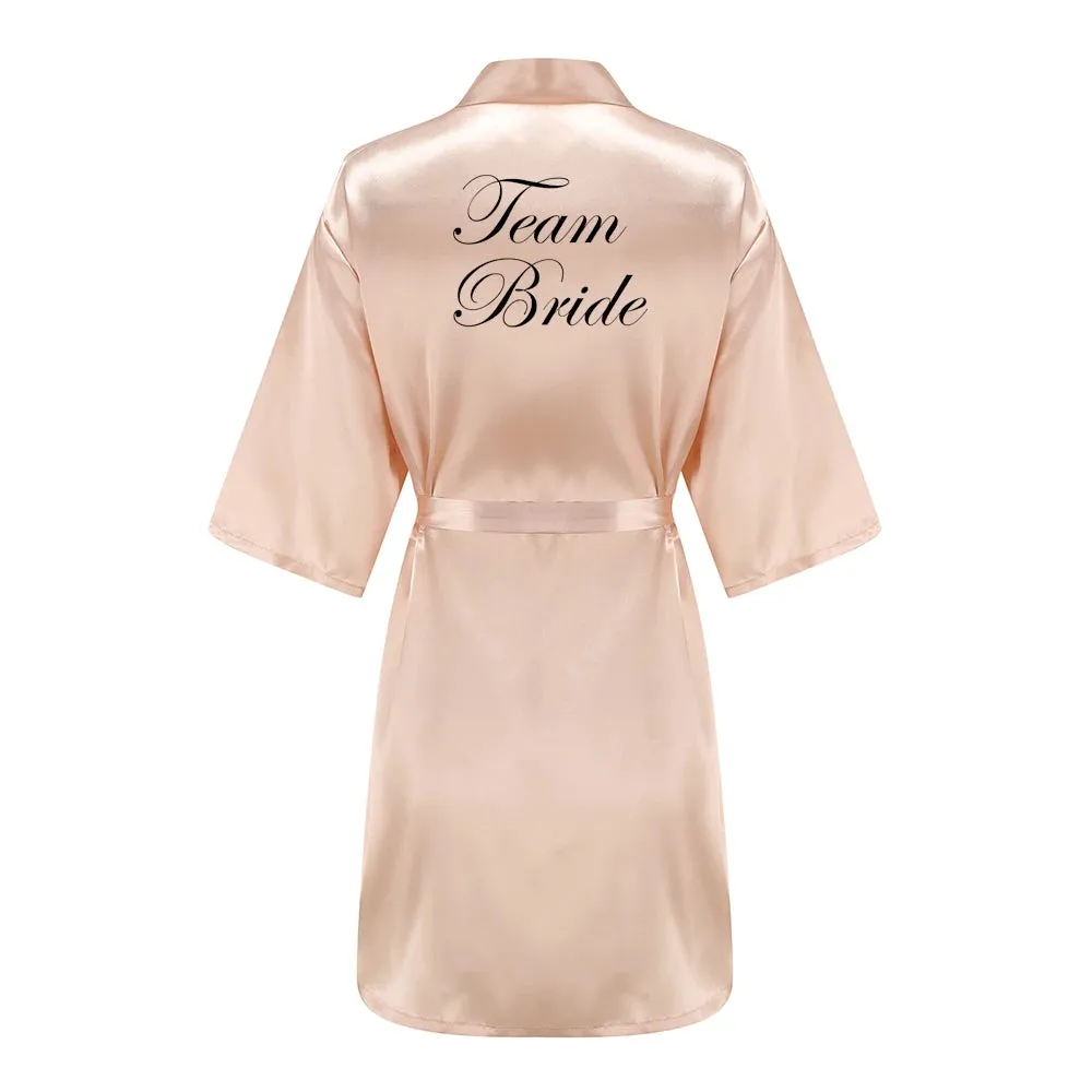 New Champagne Bathrobe Bride Satin Robe Women Bridal Party Sister Team Mother of the Bride Gift Bridesmaid Wedding Short Robes