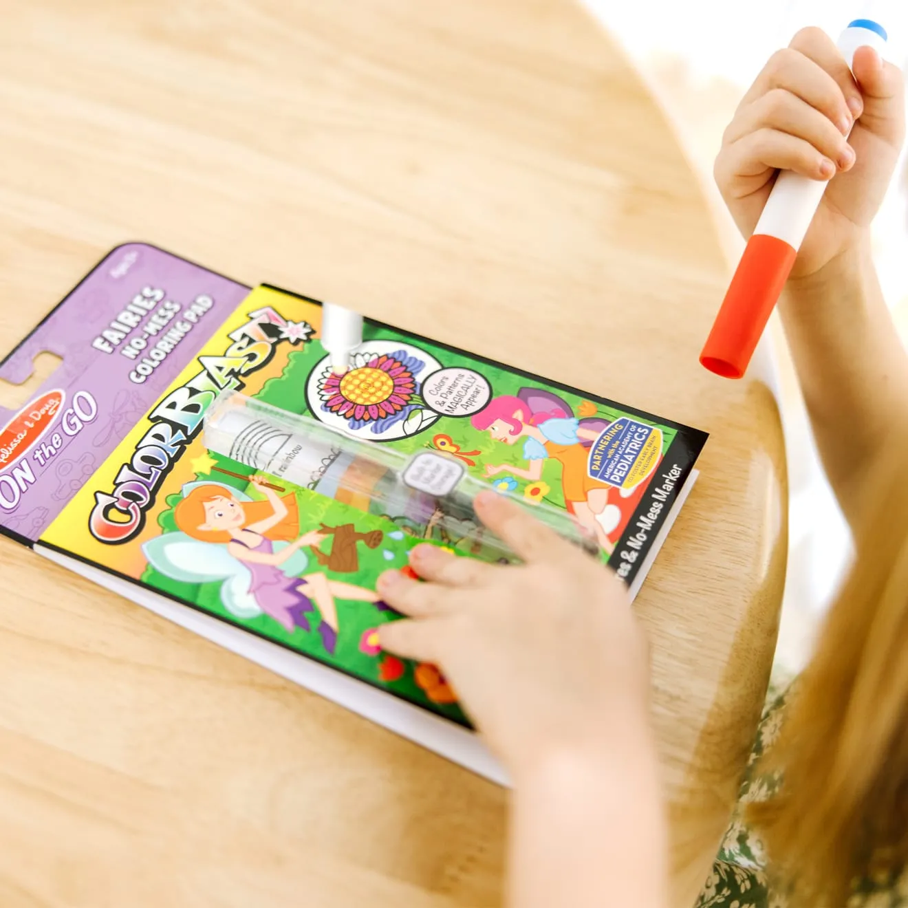 On the Go ColorBlast No-Mess Coloring Pad - Fairies