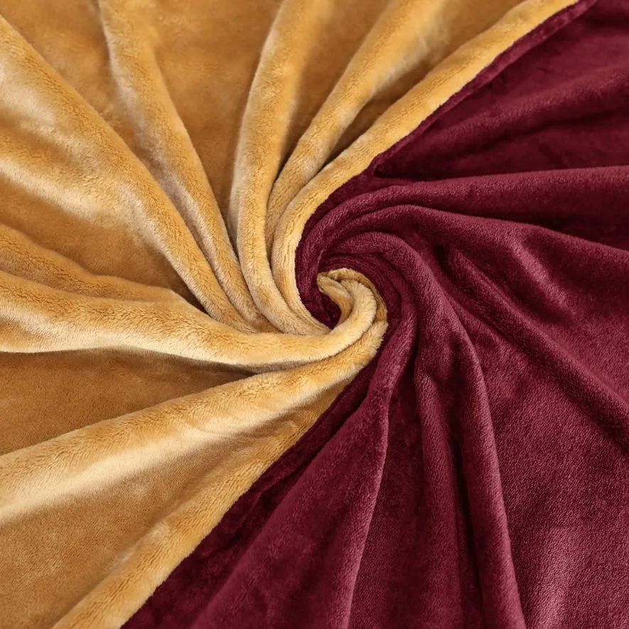 Soft and Warm Duo Tone Fleece Bedsheet Maroon-Skin