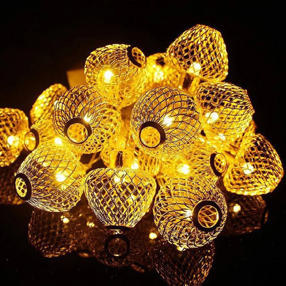 Warm White Strawberry Shape Metal Light 15 Bulb & 3 Meters String Light